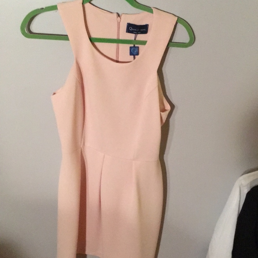 Pink sleeveless dress